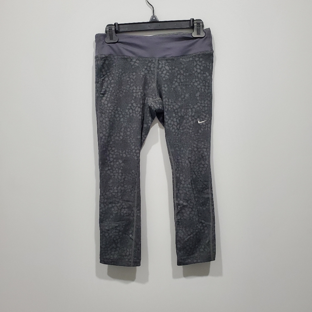 Nike | Gray Dry-Fit Capris Leggings